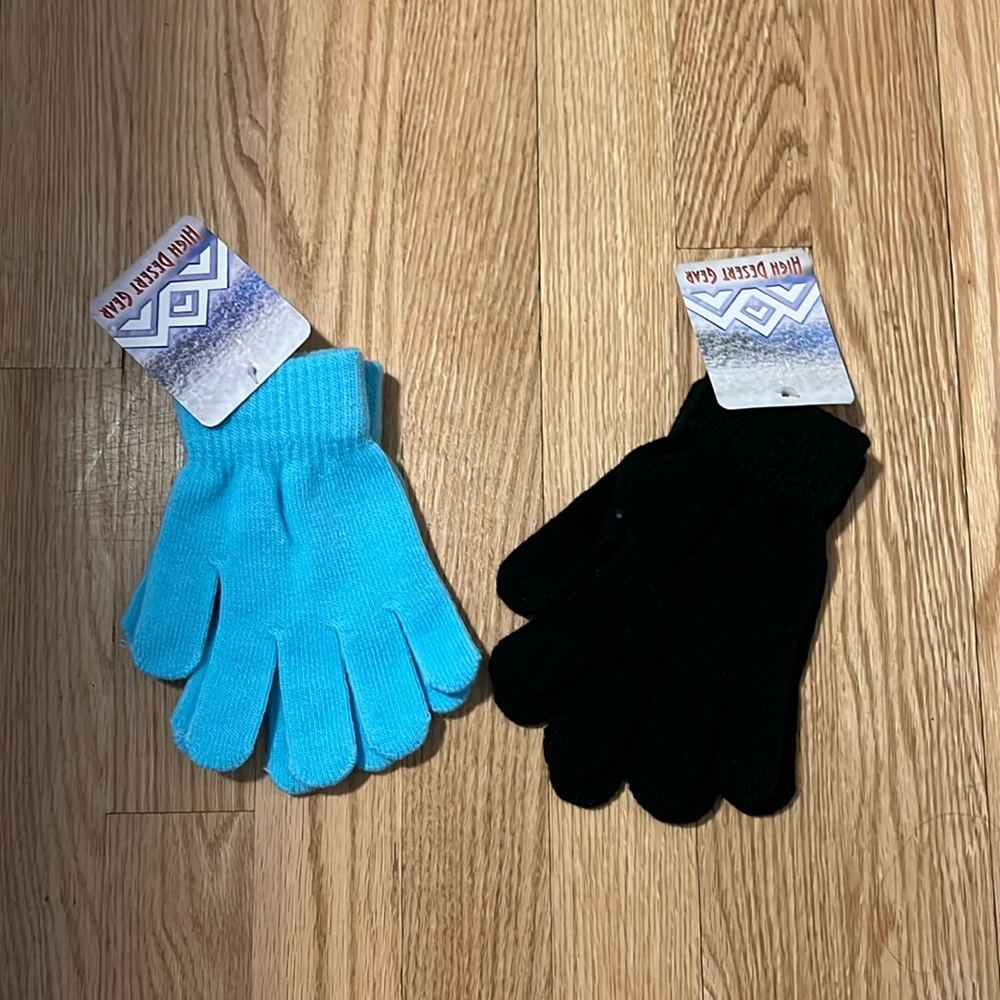 Knit gloves